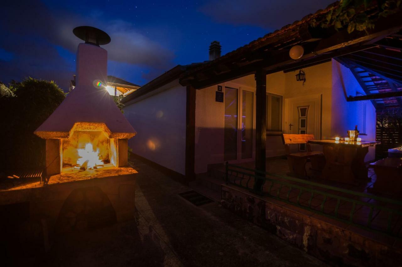 Holiday House Cvita Biograd Na Moru Exterior photo